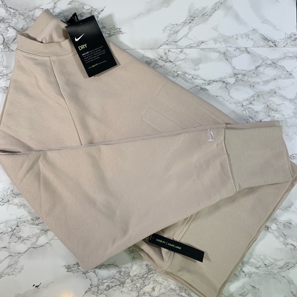 NWT Tan Nike Dry-fit Sweater - Picture 4 of 4
